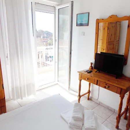 Sgouridis Hotel