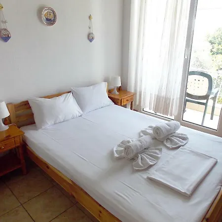 Hotel Sgouridis 2*