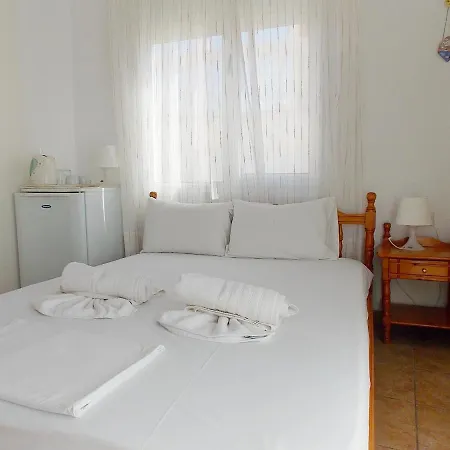 Sgouridis 2* يميناريا