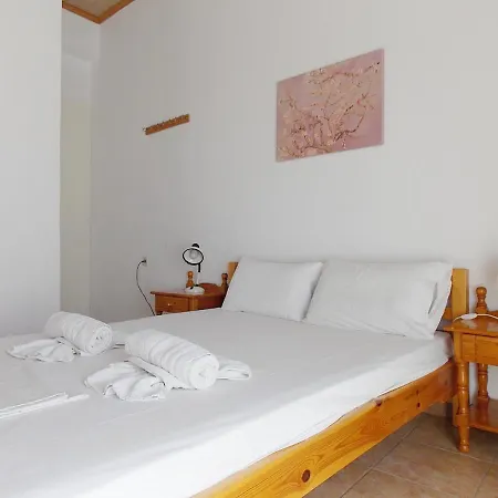 فندق Sgouridis يميناريا