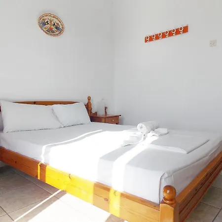 Sgouridis يميناريا