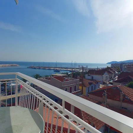 Sgouridis يميناريا