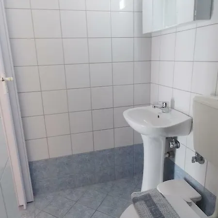 فندق Sgouridis يميناريا