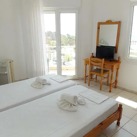 Sgouridis فندق 2*